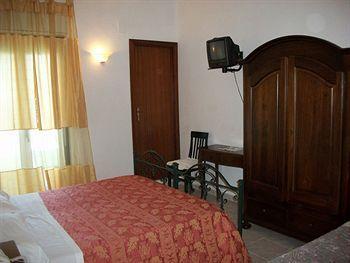 Costa Azzurra Hotel